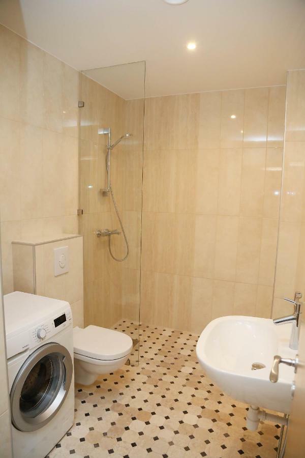 פארנו Qruut Apartments מראה חיצוני תמונה